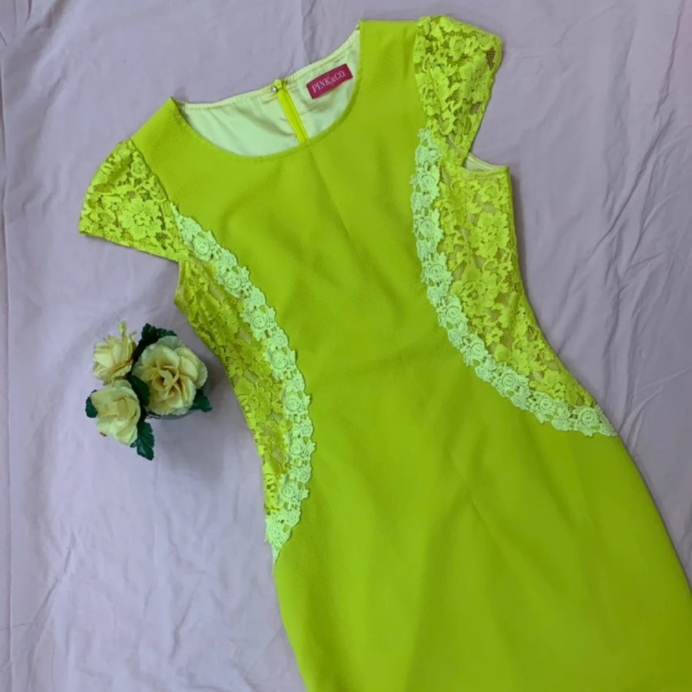 Dress Yellow Pink & Co m